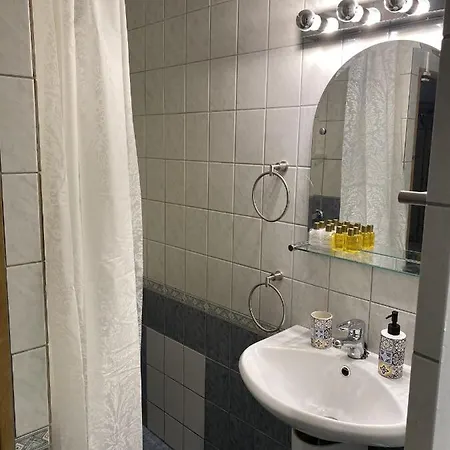 Appartamento Boutique 2Bdr Apartment With A Terrace In Kadriorg *