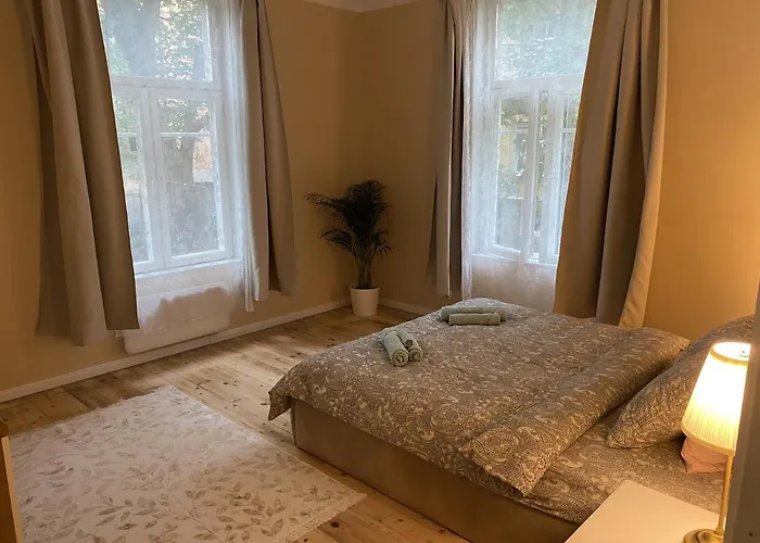 Apartment Family 3Bdr Apartment With A Terrace In Kadriorg