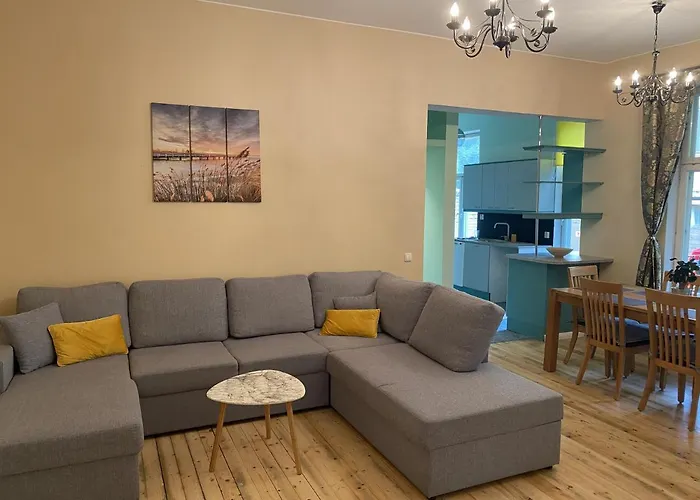 Family 3Bdr Apartment With A Terrace In Kadriorg Apartment Tallinn